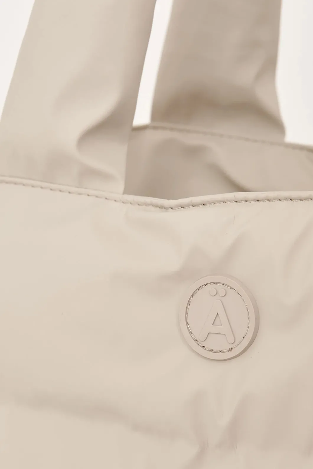 Tantä Rainwear Tote Bags | Eira